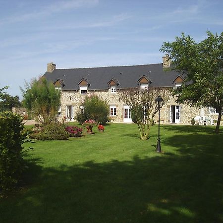 Chambres D'Hotes Les Sageais Baguer-Morvan Room photo